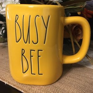 Rae Dunn Busy Bee Mug - Yellow